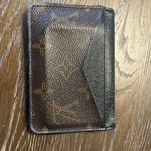 Men’s LOUIS VUITTON CREDIT CARD HOLDER